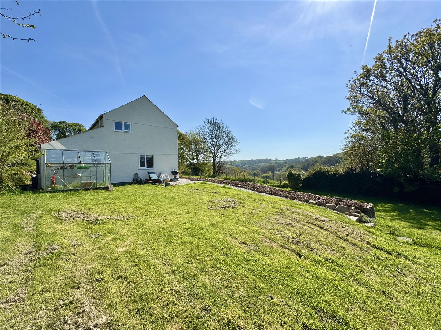 Sunny Corner, Cusgarne, Truro